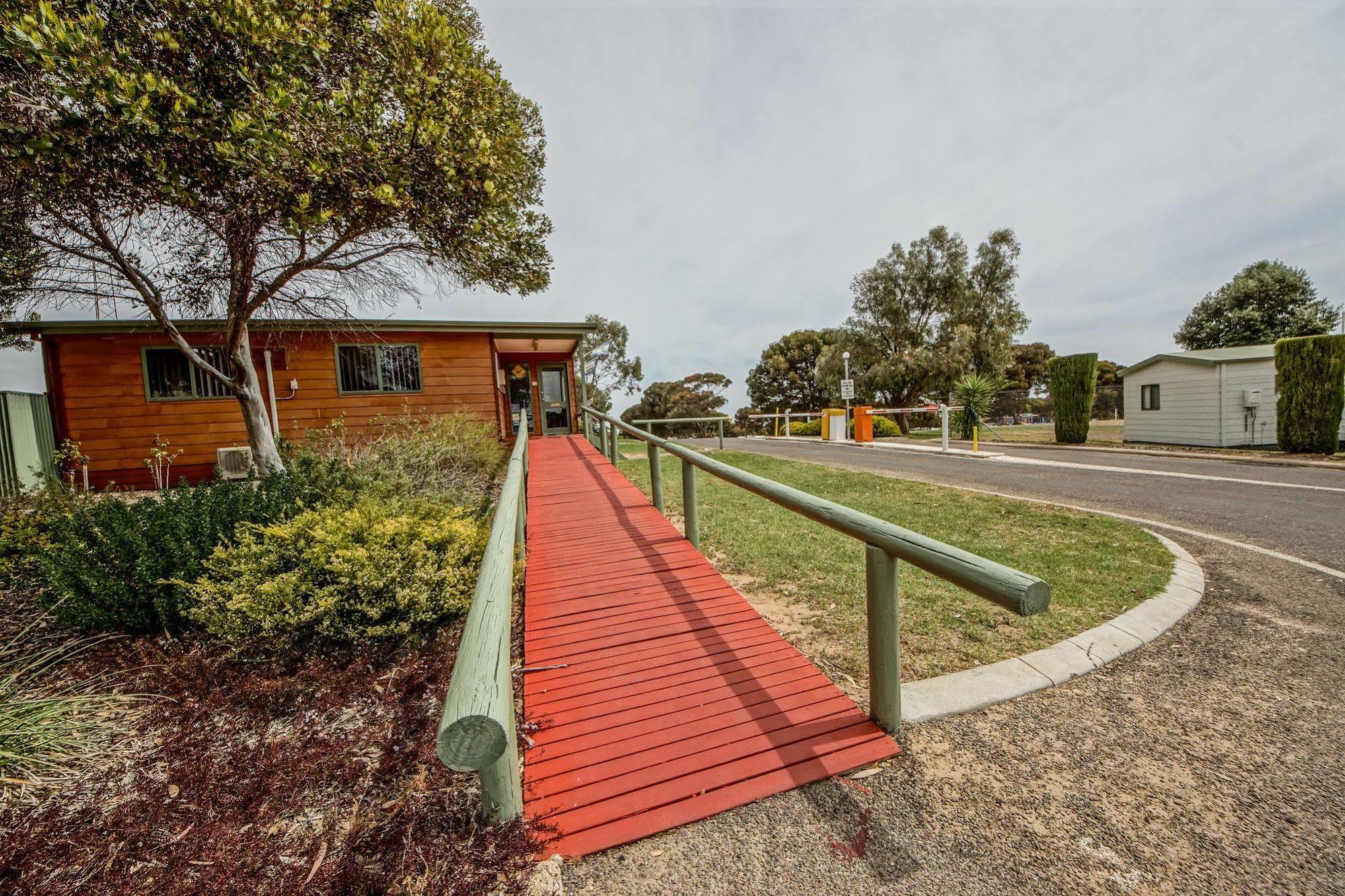 Big4 Port Hughes Holiday Park Extérieur photo